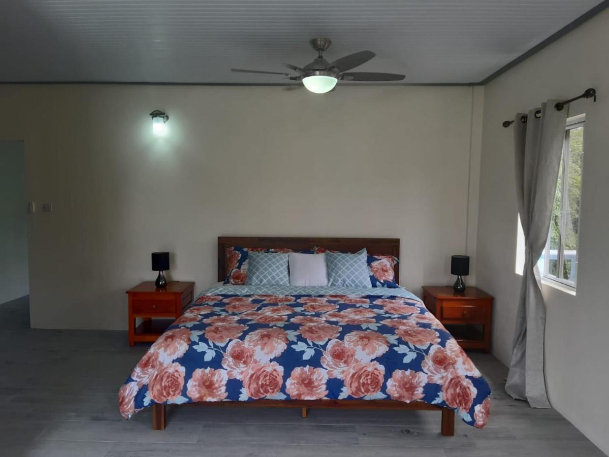 Tranquility Suites- Feels Like Home Choiseul Bagian luar foto
